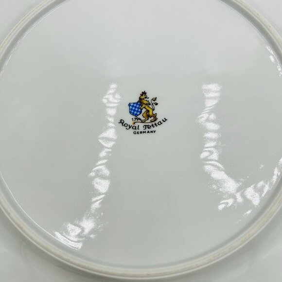 Royal Tettau White with Silver Trim / Ring 10.75" Dinner Plate Scalloped Vintage - Picture 7 of 7